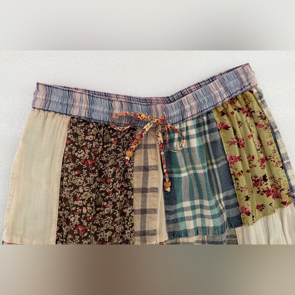 Young Threads Bohemian Floral Patchwork Cargo Poc… - image 8